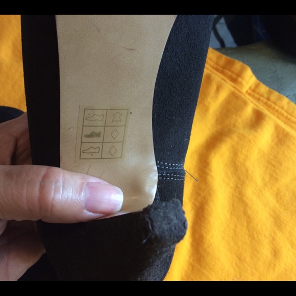 Dolce Vita OnDine Black Suede Boots Size 8.5, Pre-owned with box - Picture 10 of 13